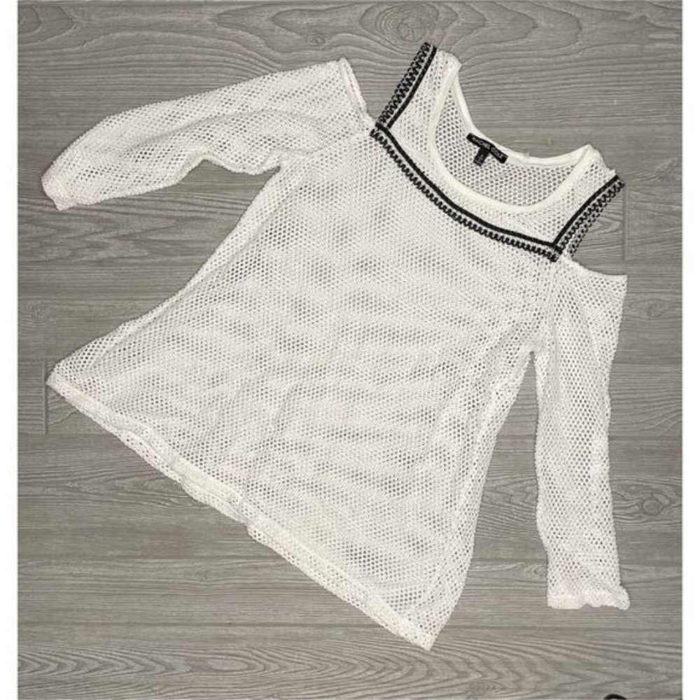 Rachel Cole mesh athletic work out long sleeve shirt with black detail small